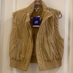 JoyLab Light Brown Quilted Vest